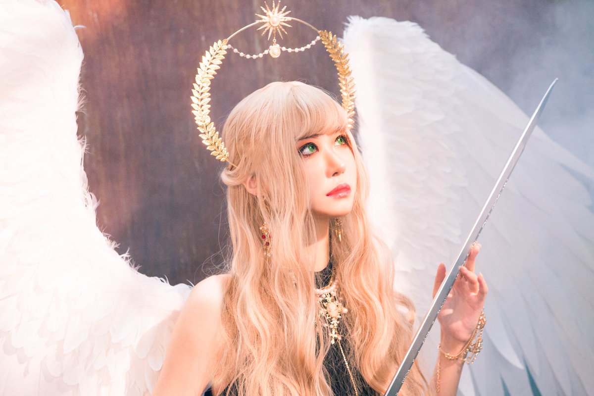 전지적독자시점
전독시

우리엘

악마같은 불의 심판자

📷 <a href="/ic2177/">기름(호랑이)~</a> 
✨ <a href="/kojou_studio/">코조우스튜디오</a> <<이쁩니다 꼭 가보시기 

날개에 깔려서 정말 에덴 가는 줄 알았다