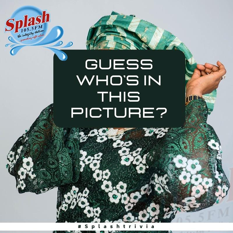 SplashFM1055's tweet photo. Can you guess the Splash FM presenter in this picture? π
#SplashTrivia
#SplashOAP
#YorubaPresenter
#Splashfm1055 https://t.co/nzq3ffzfGp