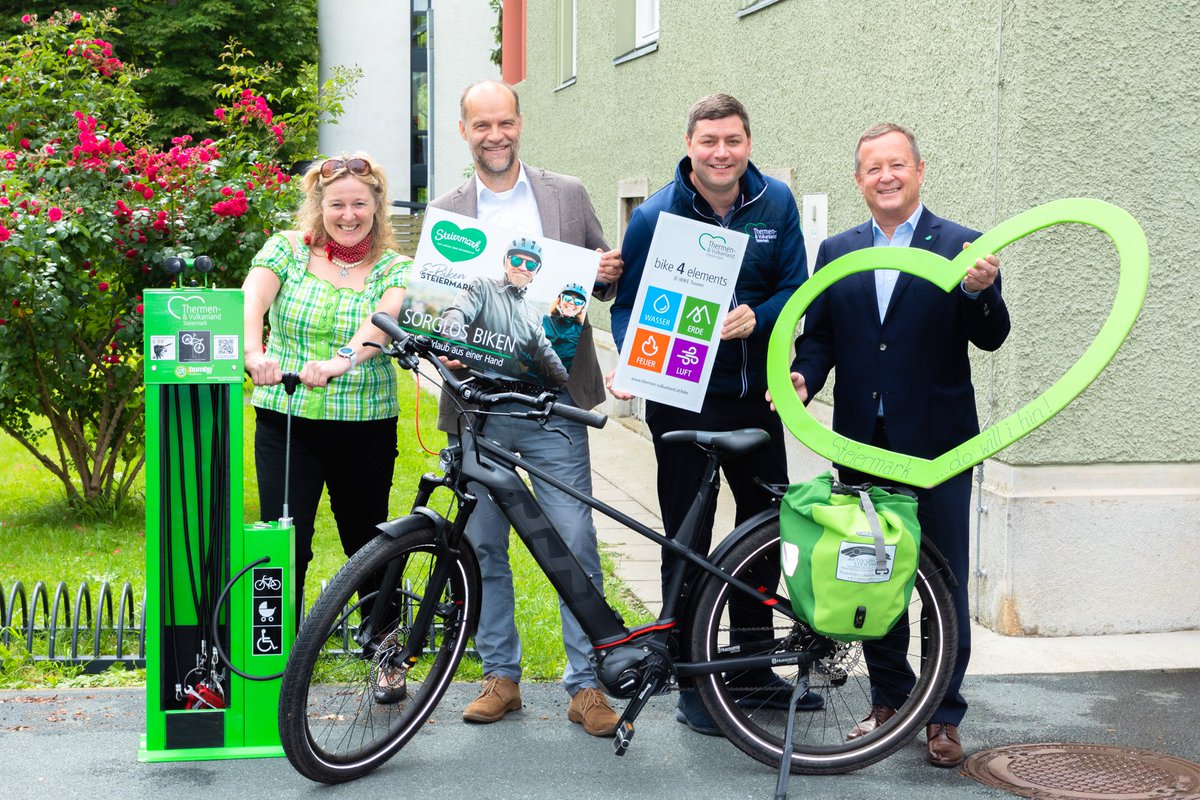 𝚆𝚒𝚛 𝚜𝚒𝚗𝚍 𝙴-𝙱𝚒𝚔𝚎 🔋🚲
Die Steiermark 💚 auf dem (E-)Bike erleben

Mehr Abenteuer, mehr Schnelligkeit &amp; mehr Spaß mit den neuen (E-)Bike Touren. 

Lust auf mehr ⤵️
hochsteiermark.at/at/urlaub/radt…
#ebike #radurlaub #sorglosbiken 
📸 E-Biken Steiermark (c) GEOPHO