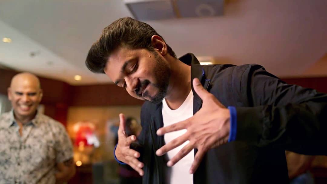 Thalapathysouju's tweet photo. Podra Vediya 🥳 10M Tweets Done 💃
@actorvijay #Thalapathy #ThalapathyVijay #master

 #HBDTHALAPATHYVijay https://t.co/eXf5TirXO0