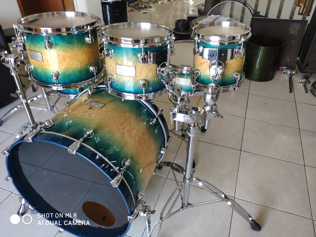 AmadeusMusic2's tweet photo. @DrumBagus for sale Mapex Orion 7pcs.. WA 08125910172 https://t.co/WV2avyZUly