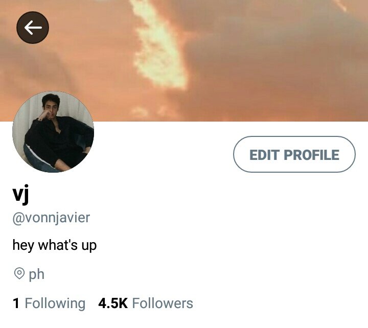 maybenotkt's tweet photo. baka hindi sila magkatuluyan, di ko sure. https://t.co/FrskZtsKiS