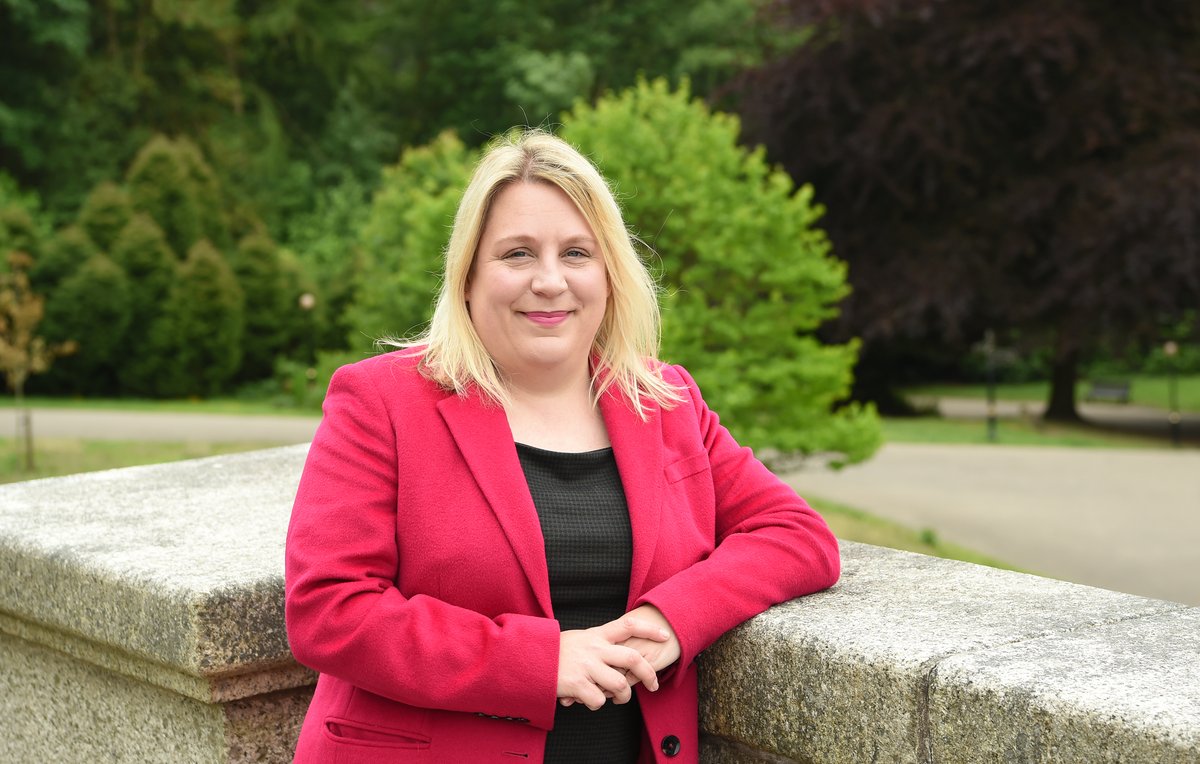 HDSolicitors's tweet photo. New Director Clare will lead Private Client team 

https://t.co/MQK1q6yjKs https://t.co/EJ2OW9vxHV