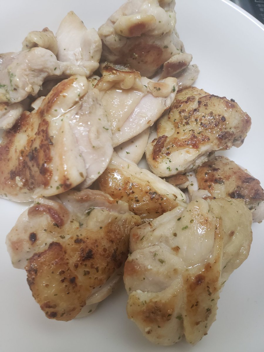 今日の晩御飯は鶏もも肉の塩焼き 武良左 のイラスト 今日の晩御飯は鶏もも肉の塩焼き 武良左 のイラスト