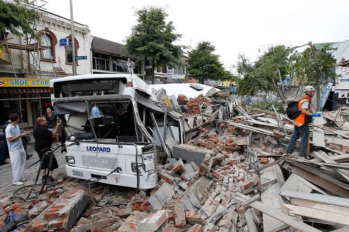 Christchurch earthquake 6.2 magnitude depth 5km185 deaths; 1,500–2,000 injuries, 164 serious