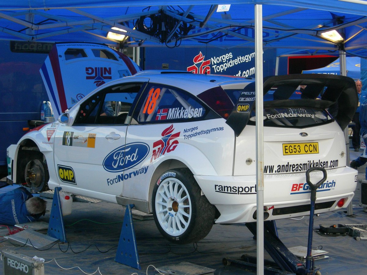 El_Risson's tweet photo. I saw him in 2007. Yes, he really had a child's face.
#Ford #FocusRS #FocusWRC #WRC 2005 #RAMSport EG53CCN
I was thrilled to be able to see a pilot so young before my eyes, he sold me a dream! I was also 17 years old. https://t.co/3lMaEzxWQ8