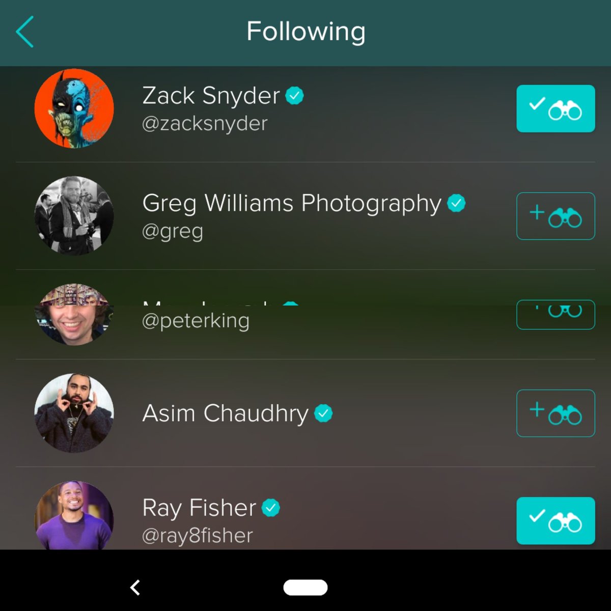 #MichealFassbender is on Vero and is following Zack Snyder and Ray fisher. Rumours are that he is being considered for the role of reverse flash in #TheFlash movie.
 Aug 22nd #DCFanDome lo clarity istharani expecting.
#UniteTheLeague #DCComics