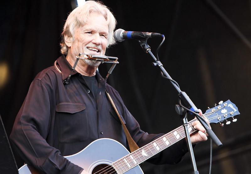 Happy birthday to the one and only Kris Kristofferson! (Shot by me at the Three Rivers Arts Fest many moons ago) 
