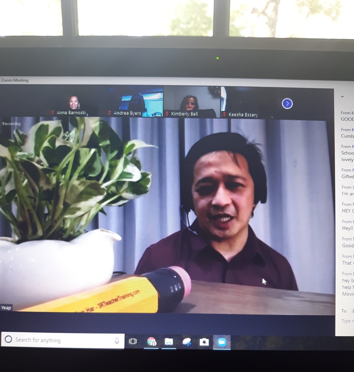 barn_anna's tweet photo. This morning I am getting to "meet" one of my favorite math gurus, @ban_har!!! Wish it was in person but this will do for now! Thank you @burroughswellcome for this opportunity! #bwfmath #colliercrew #ccsk5math #cpaapproach #singaporemath https://t.co/asTJJbTRpa