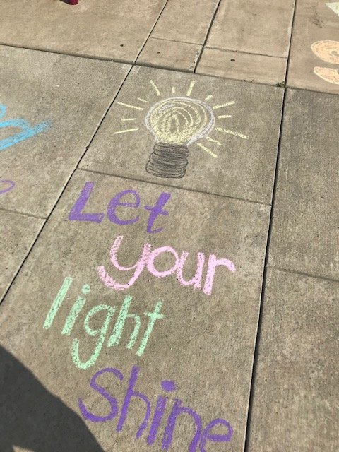 zephyrelem's tweet photo. Zephyr Elementary's pick-up and drop-off days were very successful! We enjoyed seeing everyone's smiling faces. Stay safe and enjoy summer! We miss you already:) #zephyrtough #zephyrelementary https://t.co/PUUCvVZu87