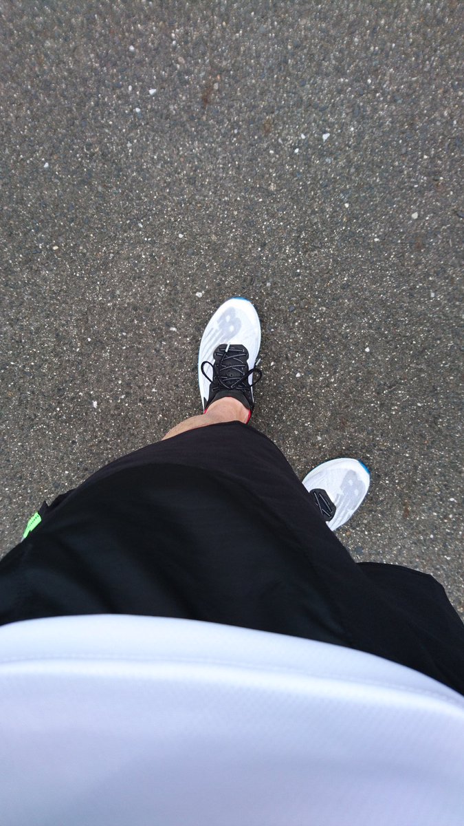 yzr_93's tweet photo. I woke up in the morning and ran 13km.
I did Core training and Abs roller and Push ups at night.
It was a fulfilling day Today.
#run #running #FuelCellTC https://t.co/Fptg1GzBe0
