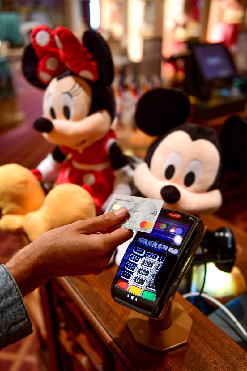 thedlpgeek's tweet photo. RESTAURANTS & SHOPPING: Contactless payment will be actively encouraged when paying for meals and merchandise.
Restaurants and stores will also operate to a limited capacity.
#DisneylandParis #DLPReopening https://t.co/2Vtz8HqoLq