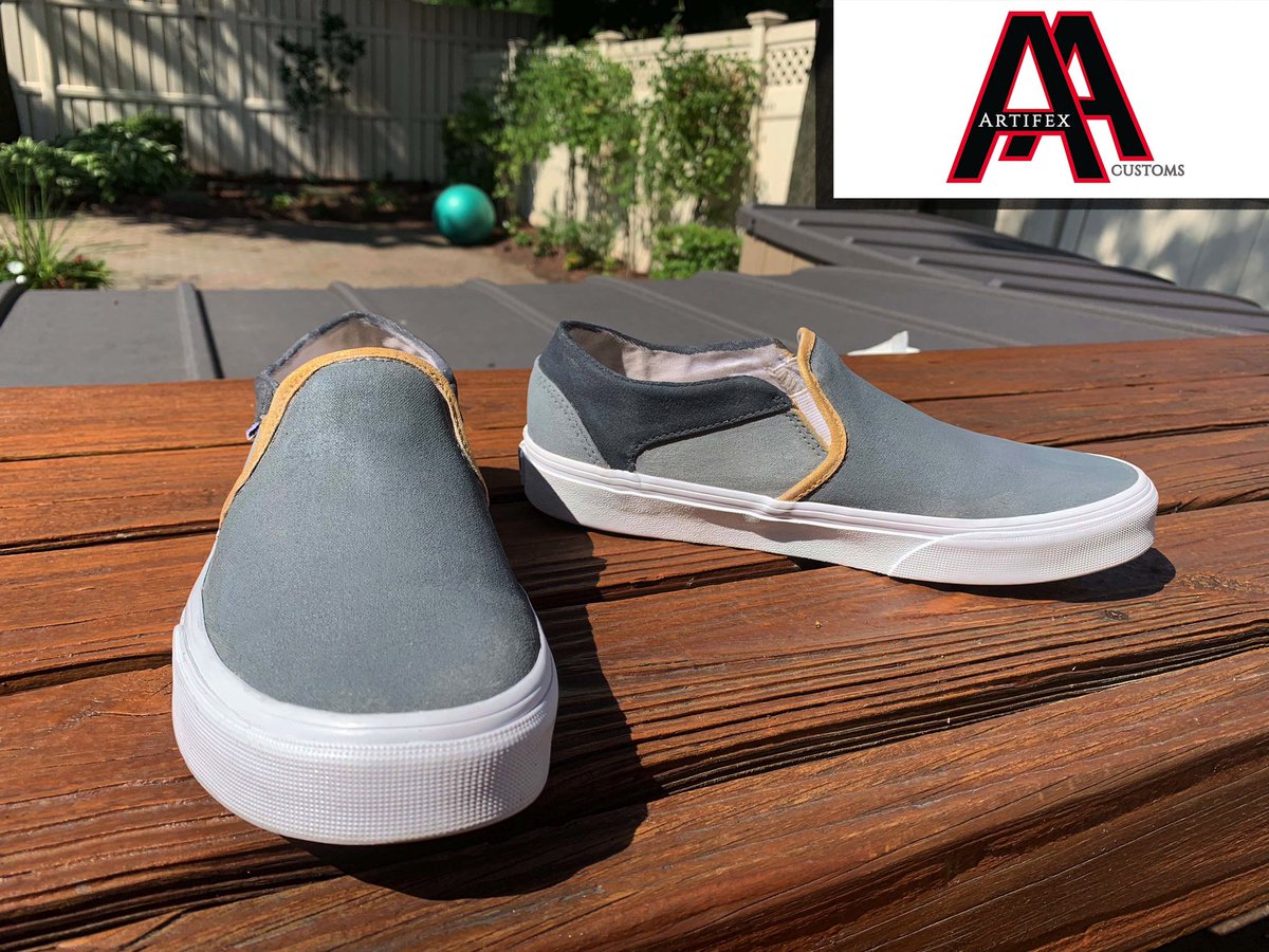 ArtifexCustomz's tweet photo. Multi Grey Custom Vans
Follow π£ Follow π£ Follow π£
#explorepage #vans #reshoevn8r #angelusdirect #angeluspaint #angelus #jordan
#jordanretros #nyc #zustoms #sneakers #kicks #marvel #grey #gold #white #shoestyle #shoeaddict #artifexcreationz https://t.co/MCfKSpeRk8