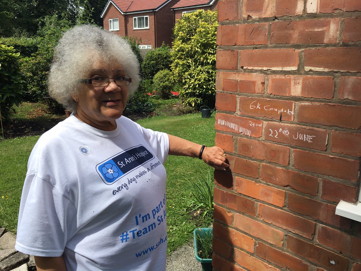 My mum is on 6k of the Manchester Virtual Walk 10k Challenge for <a href="/StAnnsHospice/">St Ann's Hospice</a> 😀 #1kaday justgiving.com/manchestervirt…