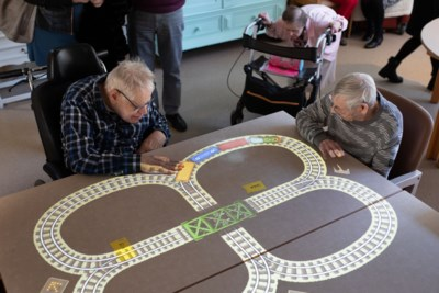 <a href="/actualmontaigne/">Montaigne</a> <a href="/katierynne/">Katie Rynne</a> Op de Tovertafel in Sittard kunnen verstandelijk gehandicapten interactieve spellen spelen  limburger.nl/cnt/dmf2019102… via <a href="/delimburger/">De Limburger</a>