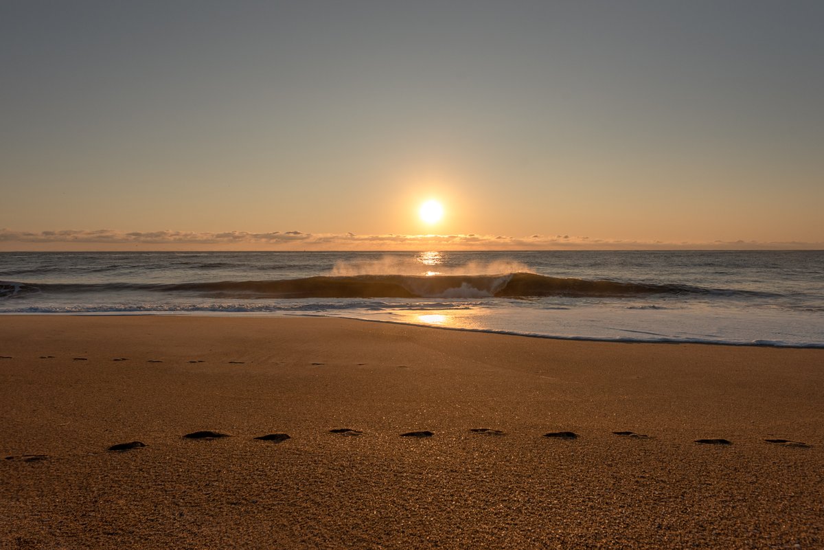 ImageGroup's tweet photo. May your week be filled with success in however you choose to define it... #tridentimagegroup #becauseimagematters #successmindset #sunrise #cmaa #privateclub #pgaprofessional #golfbusiness #beachlife #delawarephotographer https://t.co/oOkoaG8LDT