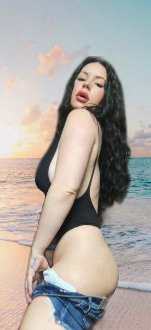 Happy birthday to meeeeee https://t.co/cOSfJ6r8q0<a href="/tag/elektra"class="tags"><span>#elektra</span></a>