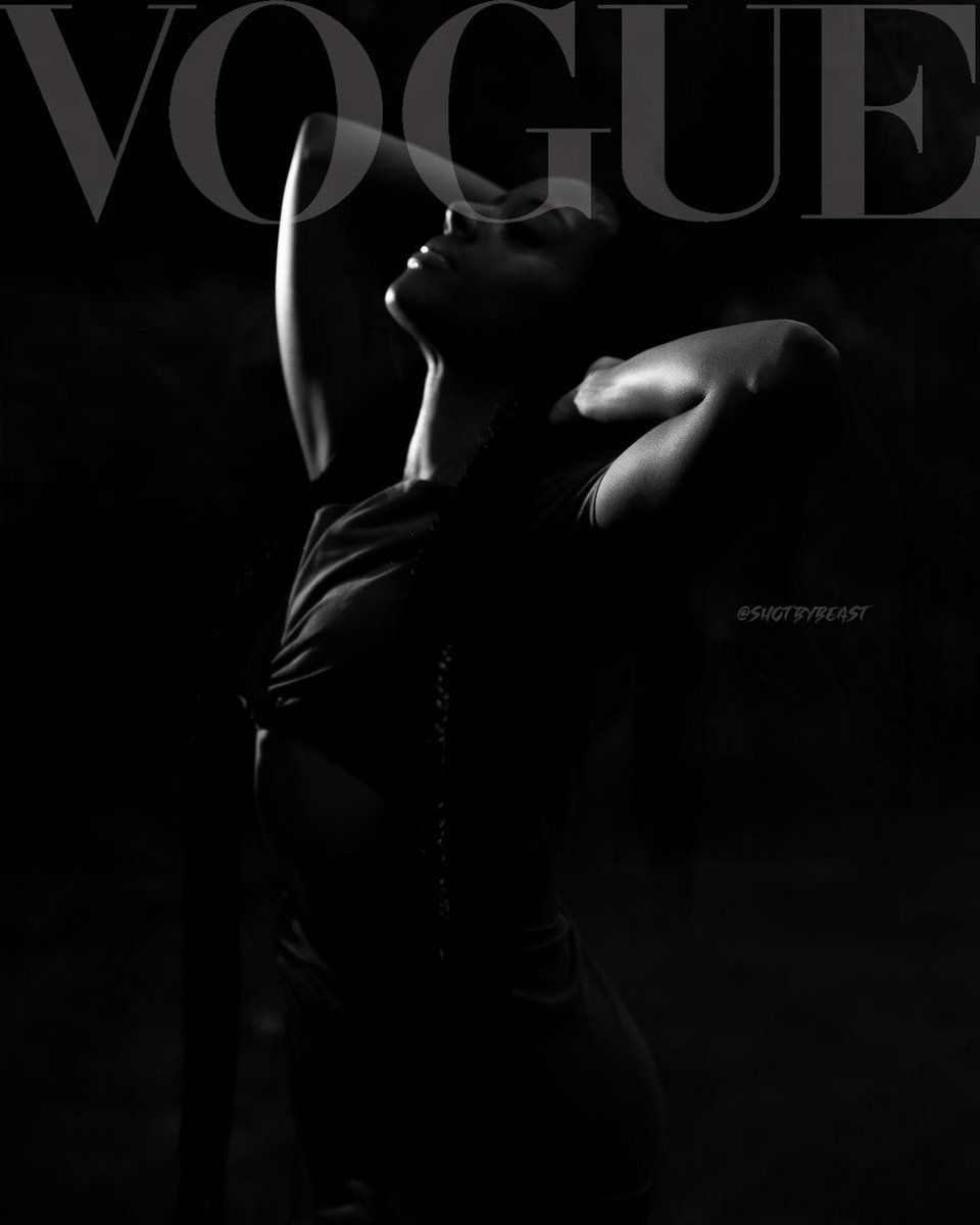 shotbybeast's tweet photo. Late to the party, but enjoy! Follow me on IG: @shotbybeast 🙏🏾#VogueChallenge #Voguecoverchallenge https://t.co/NQFMSJq6zA