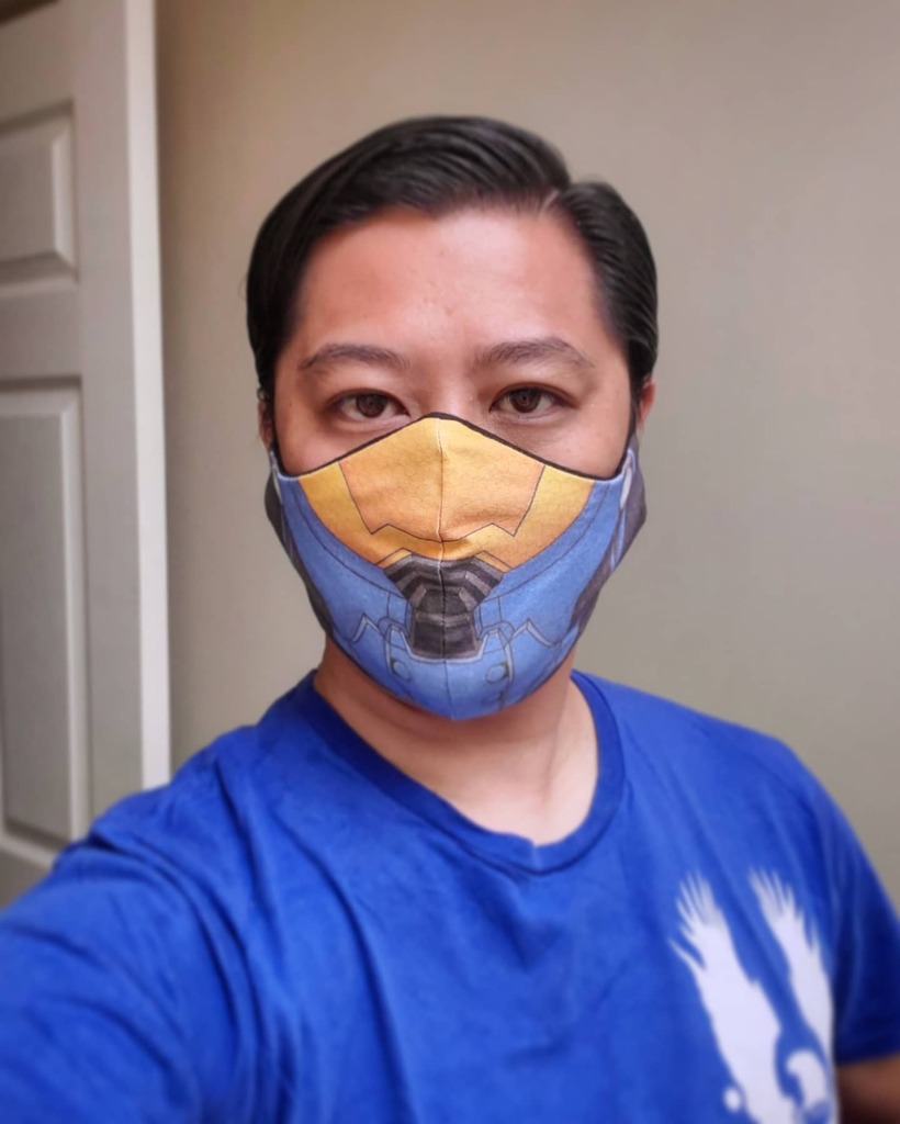 BenedictChoy's tweet photo. Well, my pre-outbreak disposable stockpile is running low, so it's time to settle into equipment more suitable for the long term. Let's kick off #MaskMonday with this great MkVI facemask by @lettsprops!
#halo #halocosplay #HuntTheMerch #xbox #halogear #… https://t.co/Ph2RuozDsX https://t.co/FCk8h2iIsw