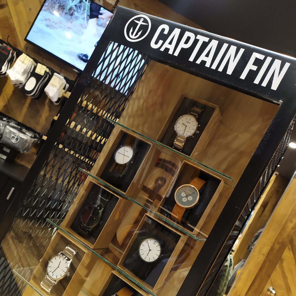 PatioOlmosModa's tweet photo. #CaptainFin llegó al Olmos ⚡⚓
¡Vení a conocer esta nueva propuesta! https://t.co/GVBQTAEQTP