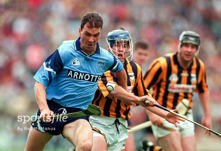 DubMatchTracker's tweet photo. 📆 𝙊𝙉 𝙏𝙃𝙄𝙎 𝘿𝘼𝙔 𝙄𝙉 1997....

A DJ Carey inspired Kilkenny team defeated our Senior Hurlers on a scoreline of 2-20 to 2-13!

The game was played in front of a crowd of 52,079 in Croke Park!

📸 @SportsfileRay 

#LSHC #Allianz #GAA ↓↓ https://t.co/73b9lxIK1T