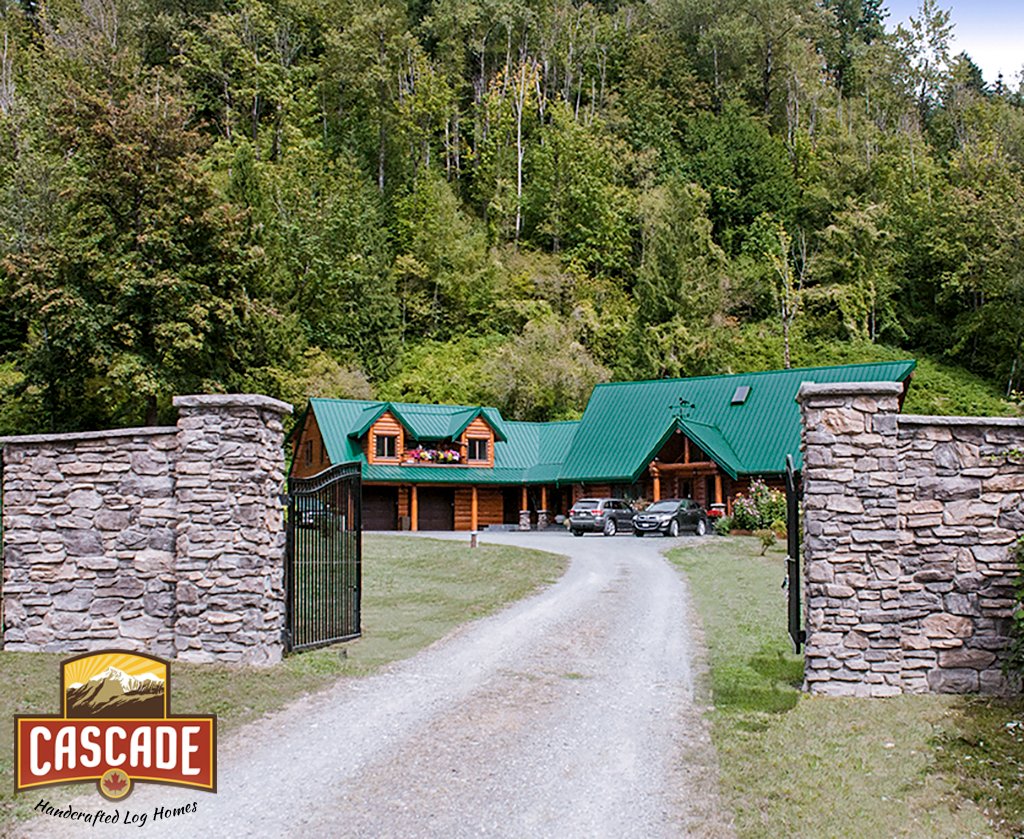 BCLogHomes's tweet photo. Here's a couple of shots of the beautiful log home we built in BC!

#loghomes #loghome #loghomelove #loghomelife #loghomebuilders #loghomedesign #loghomefloorplans #postandbeam #westernredcedar #naturallypassive #cleanbuilding #EnergyEfficiency https://t.co/UP0UATl9Y6