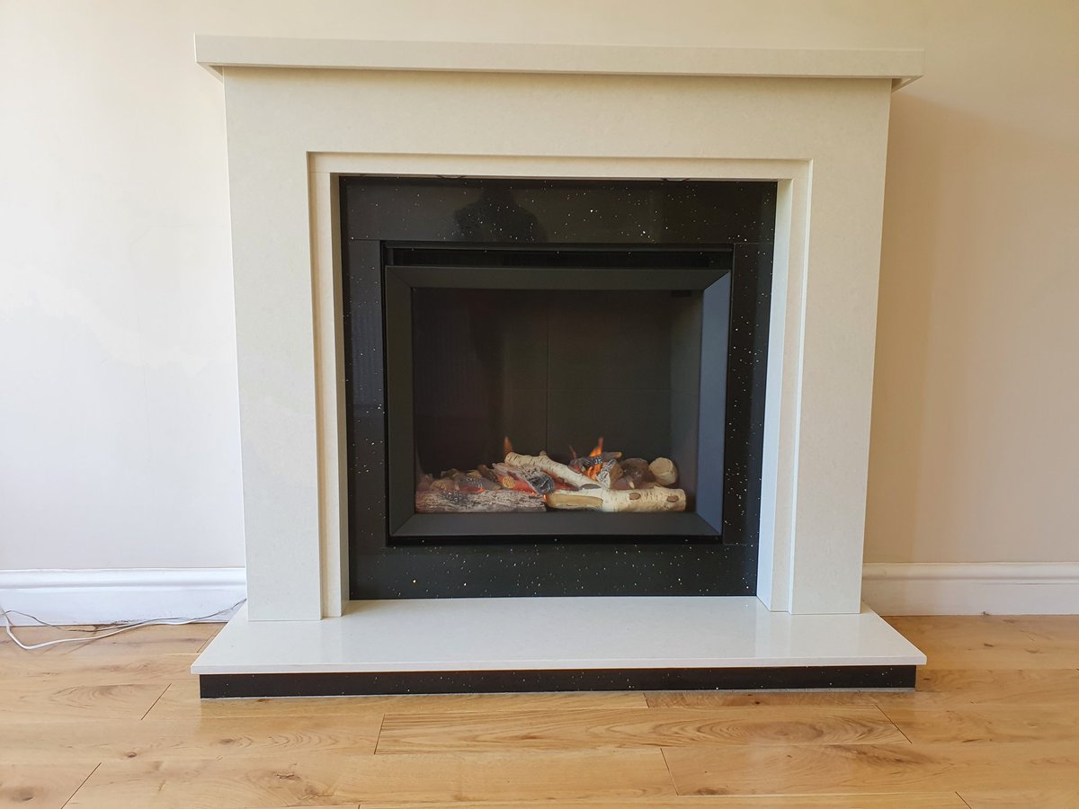 Firesurrounds's tweet photo. Boom 💥  crystal tulsa xl gas fire with bespoke marble fireplace. https://t.co/T6IHESbfay