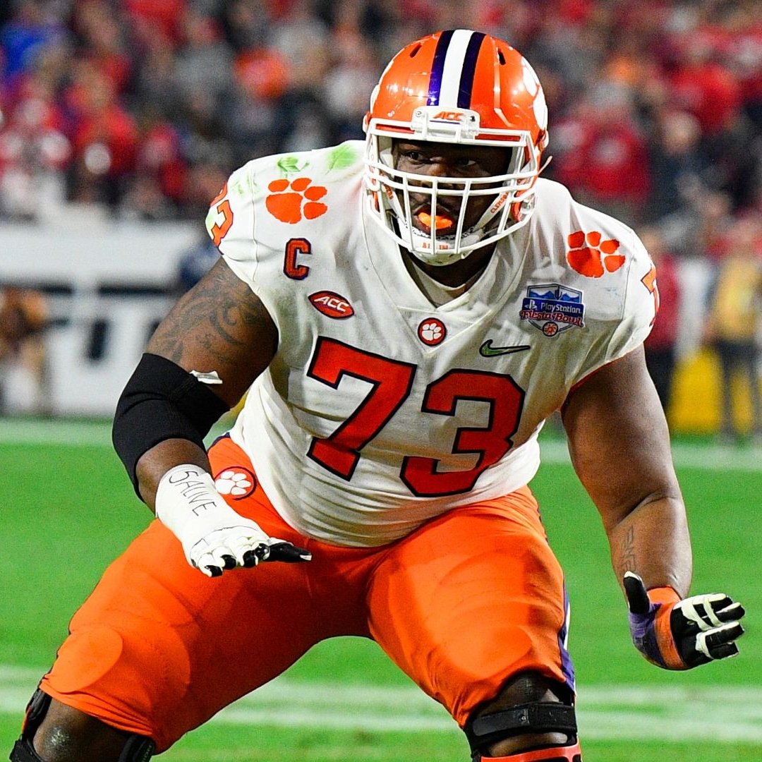 CFB Countdown: 7⃣3⃣ Days!

#73 OL, Tremayne Anchrum Jr. (2016-19)
🔸 2x ACC OL of the Week
🔸 Second-team All-ACC
🔸 First-team All-ACC
🔸 2x CFP national champion
🔸 7th round NFL Draft pick

@tla_73 | #ALLIN