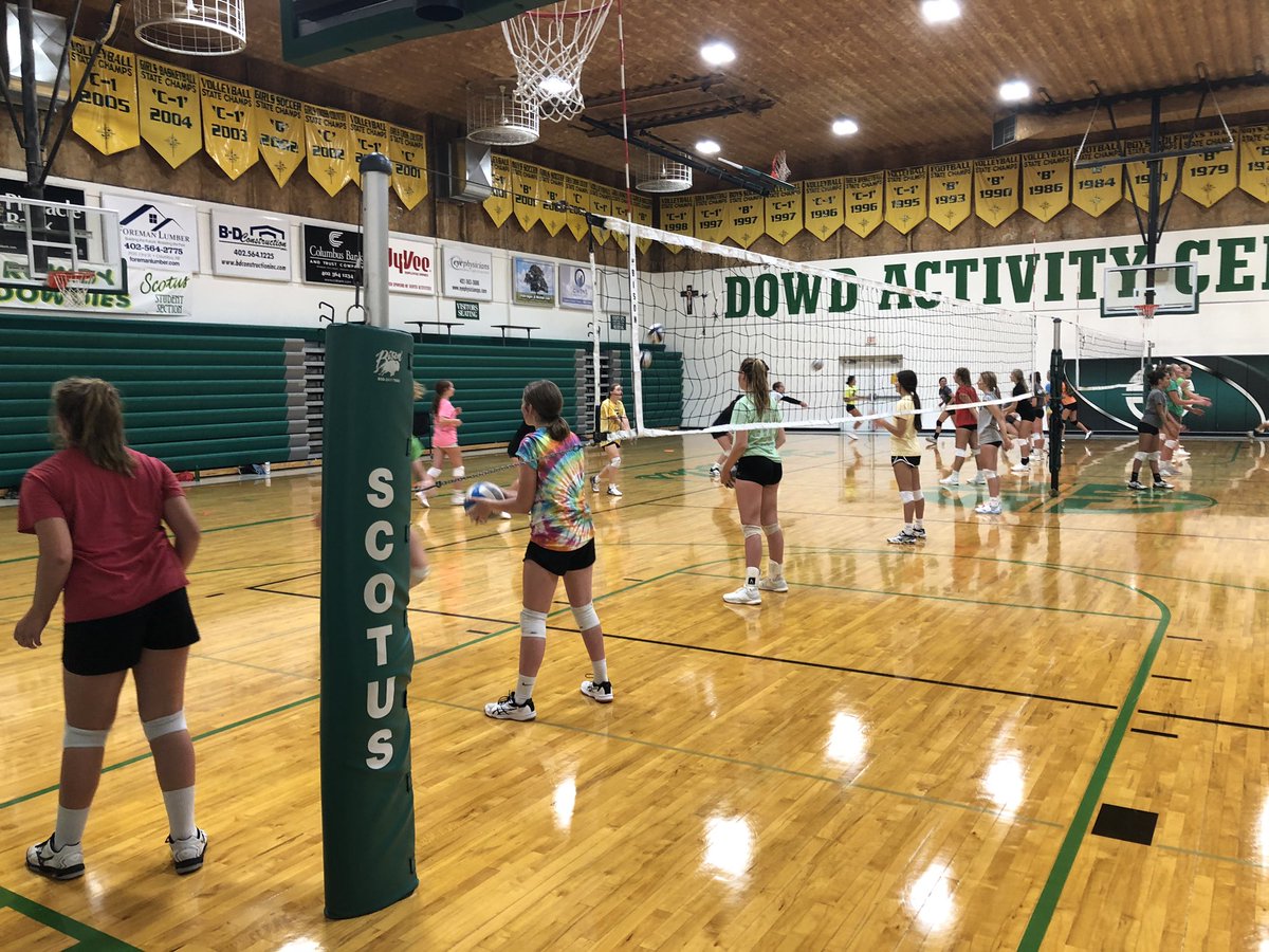 Volleyball camp is underway! <a href="/scc_volleyball/">SCCVolleyball</a> #GoRocks