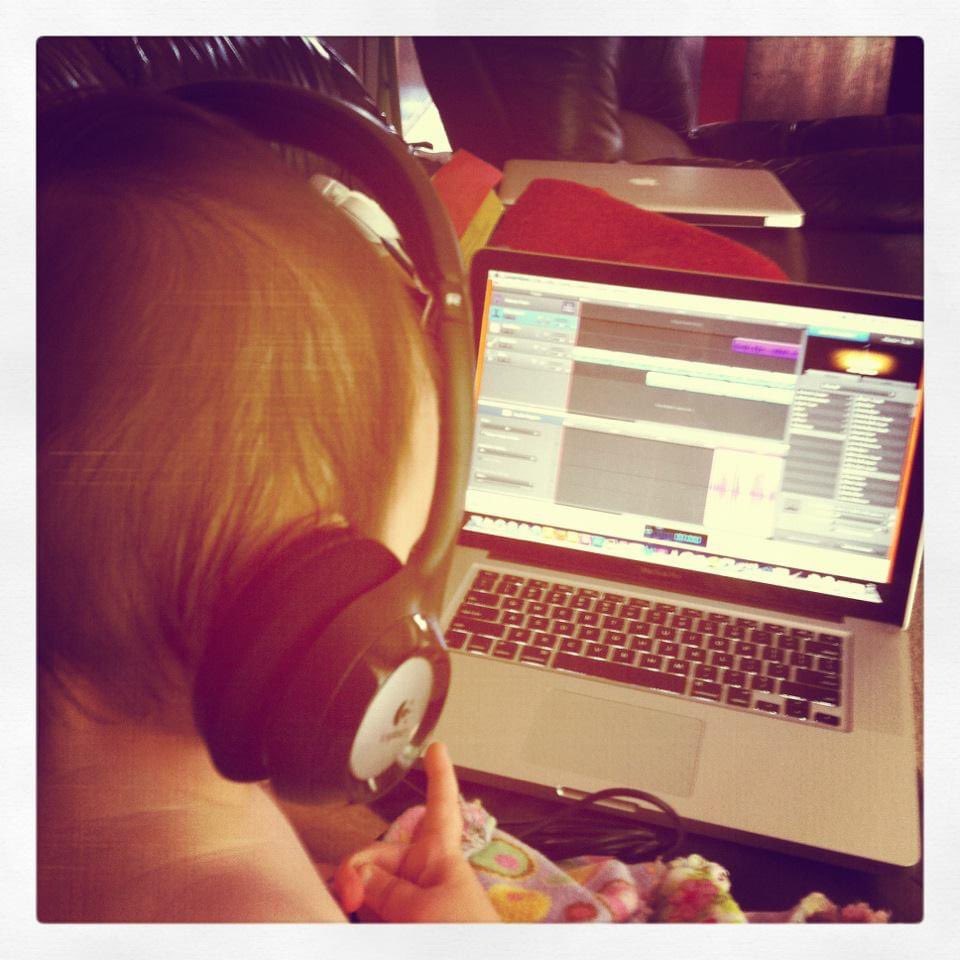 911podcast's tweet image. 8 years ago today my daughter Lola sat with me as I created the intro music for the Within the Trenches podcast. Much has happened since that day and there is much more to come. #IAM911 RT