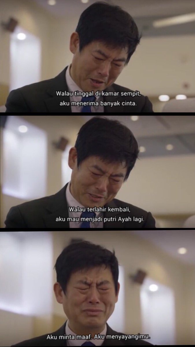 yyyavocado's tweet photo. Tapi ini salah satu bagian tersedih sih saat duksoen bacain piagam untuk ayahnya... menangis banget ampe diomelin emak. #Reply1988 https://t.co/CIQAfLyaFm