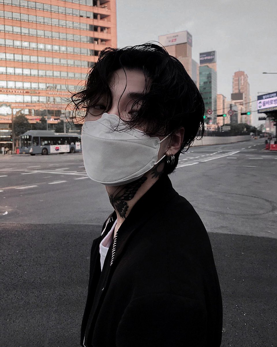 𝑺𝑼𝑵♤ tweet media