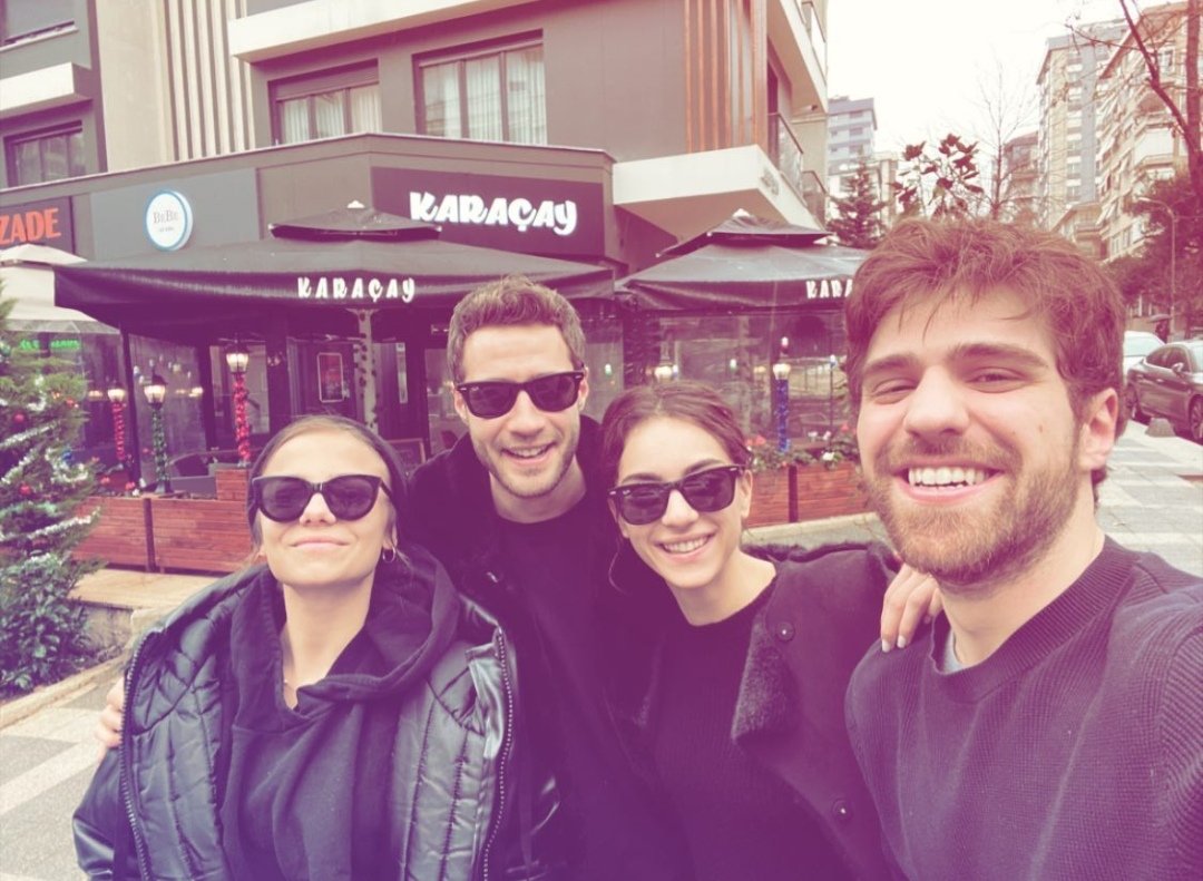 Ailem 💖
@itscemreyilmaz @itscenkkaracay @CerenKaracaylmz