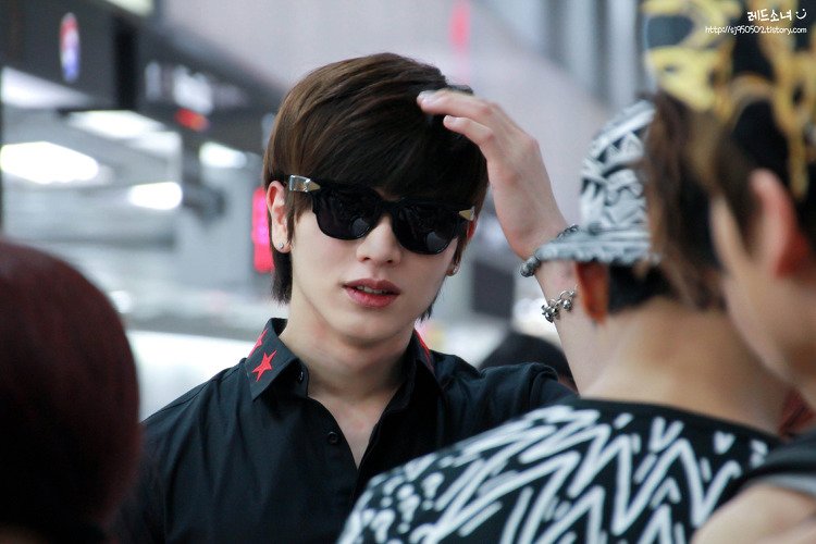 ᴅ-510throwback to 130622 sungjae 