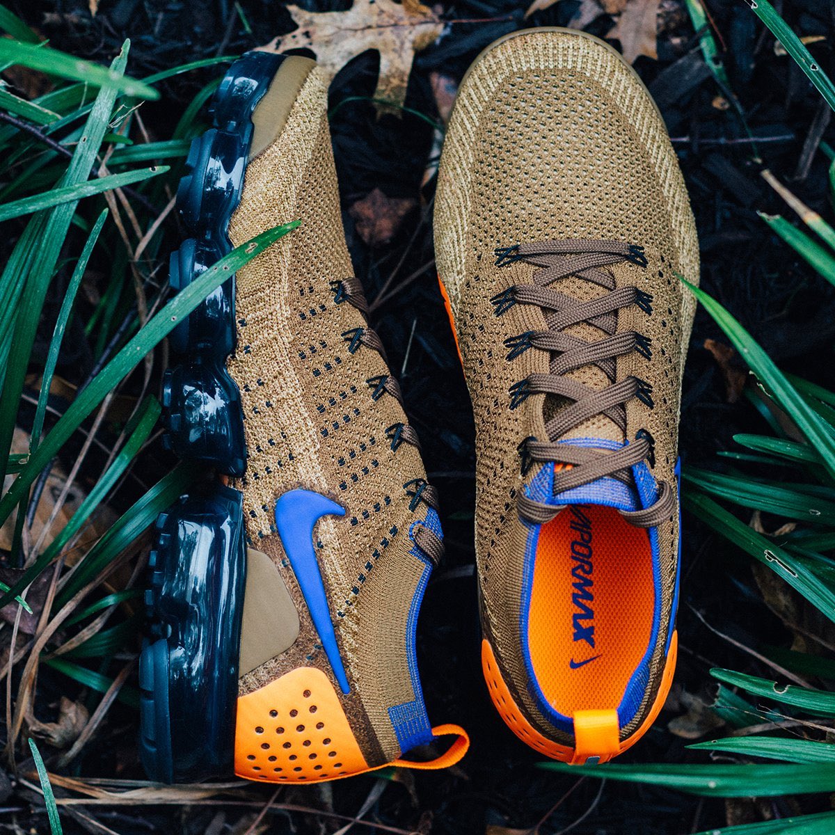 nike vapormax flyknit 2 golden beige