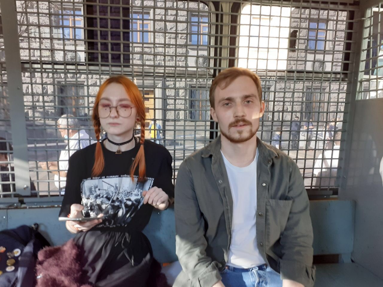 EbIIPtMWAAMY_jj?format=jpg&name=large