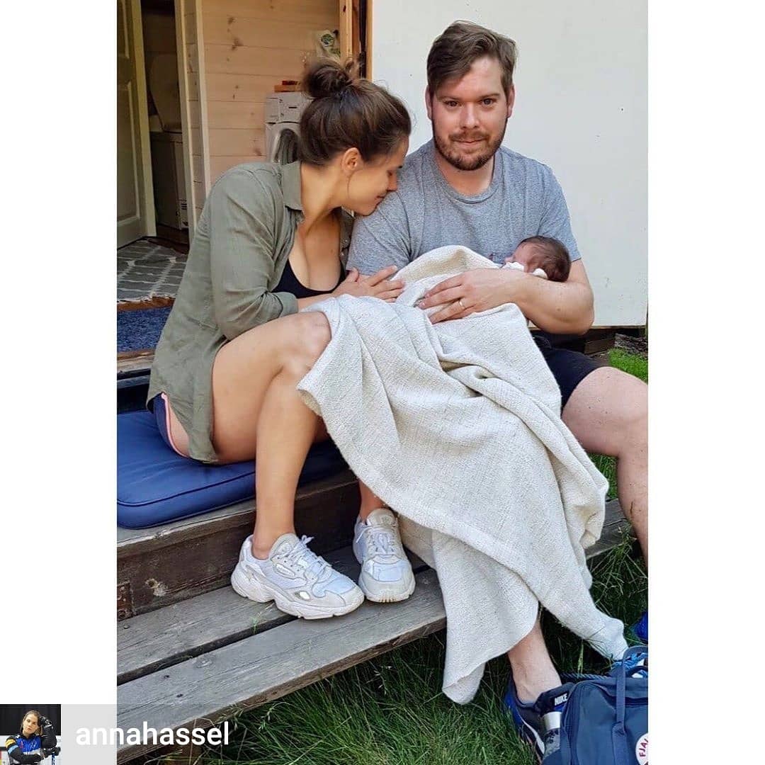 HardlineCurling's tweet photo. A big Hardline congratulations to @AnnaHasselborg and Mathias on the birth of their baby girl Mira! She is a beauty! Best wishes! 🍼👼🎉 https://t.co/7bc86fZzLC