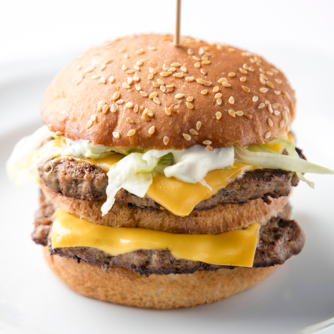 GPHNoblesville's tweet image. Have you dined with us before? If so, have you tried our famous Clancy’s Topper yet? It’s a grindstone original and it’s on special today!

#foodie #food #indianapolis #dinner #eatlocal #supportlocal #supportrestaurants #indyeats #indy