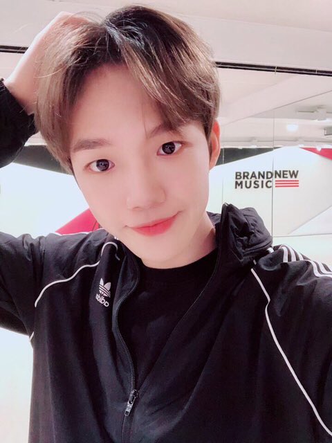 FROM_MXM's tweet photo. 📎 190310
#FROM_MXM_영민 https://t.co/7Bu7nm0tgG
