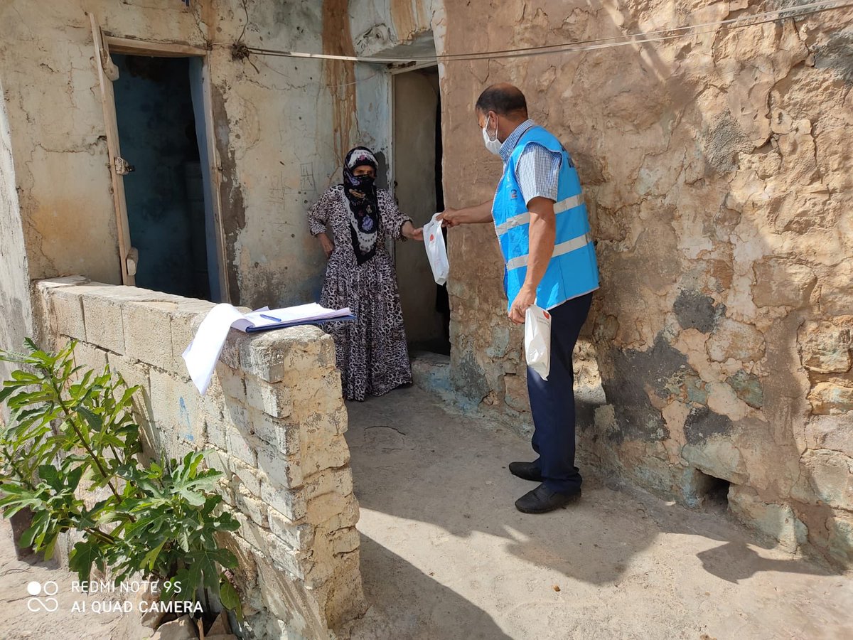 #VSDG ekiplerimiz, Cumhurbaşkanlığımız tarafından 65 yaş ve üstü vatandaşlarımıza hediye olarak gönderilen ve içinde Cumhurbaşkanımız Sayın Recep Tayyip ERDOĞAN’ın mektubunun da bulunduğu hediye paketlerini “Değerli Yaşlılarımıza” ulaştırmaya devam ediyor.