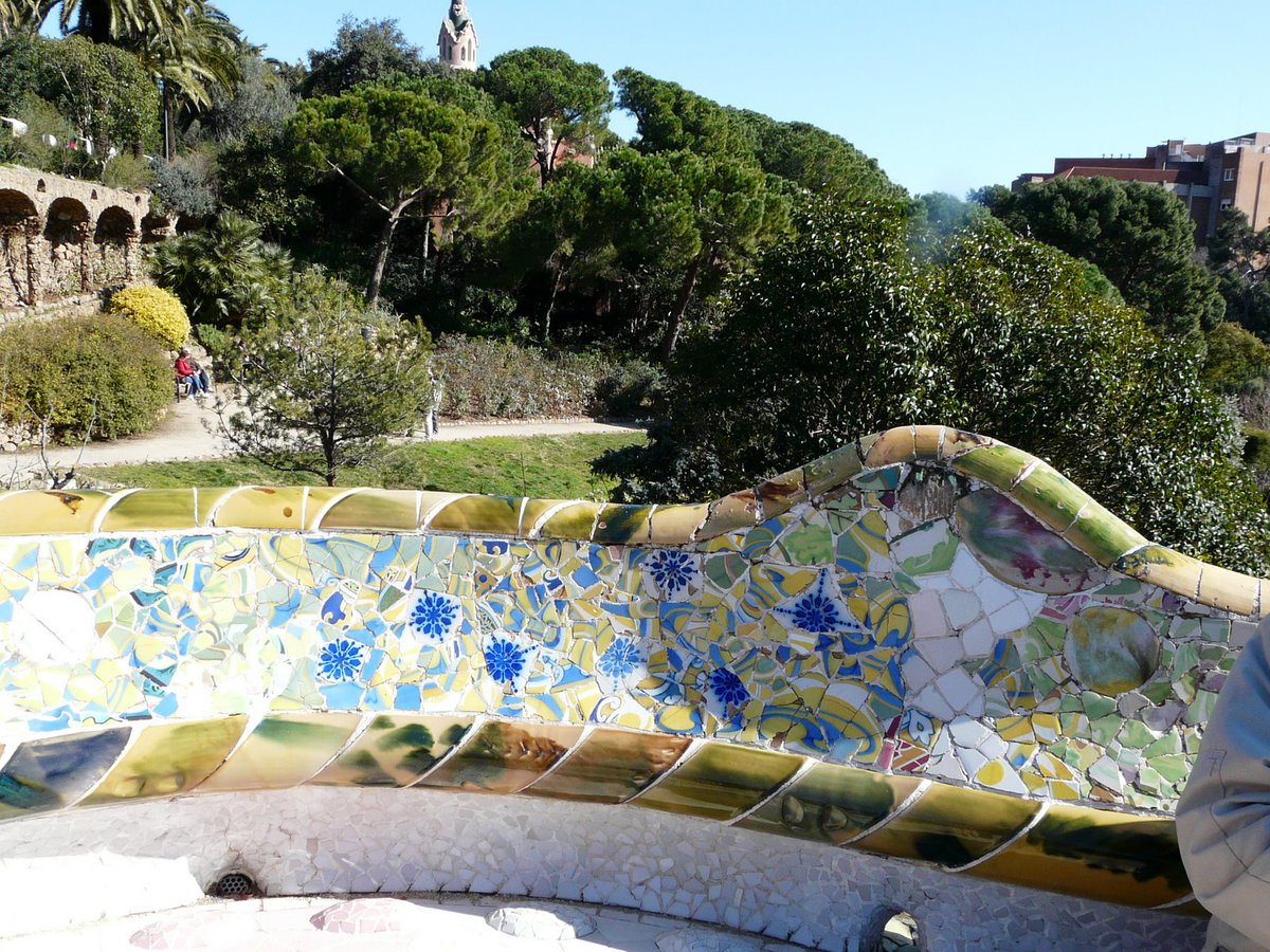 Als toerisme je brood is. Gids Robb Reurings in Barcelona en Roel Hellemons en Madeleine Veenstra, die net voor de lockdown verhuisden, over corona in Spanje en vooral over de toekomst. AG-zomerlezing online, 25 juni 16 uur