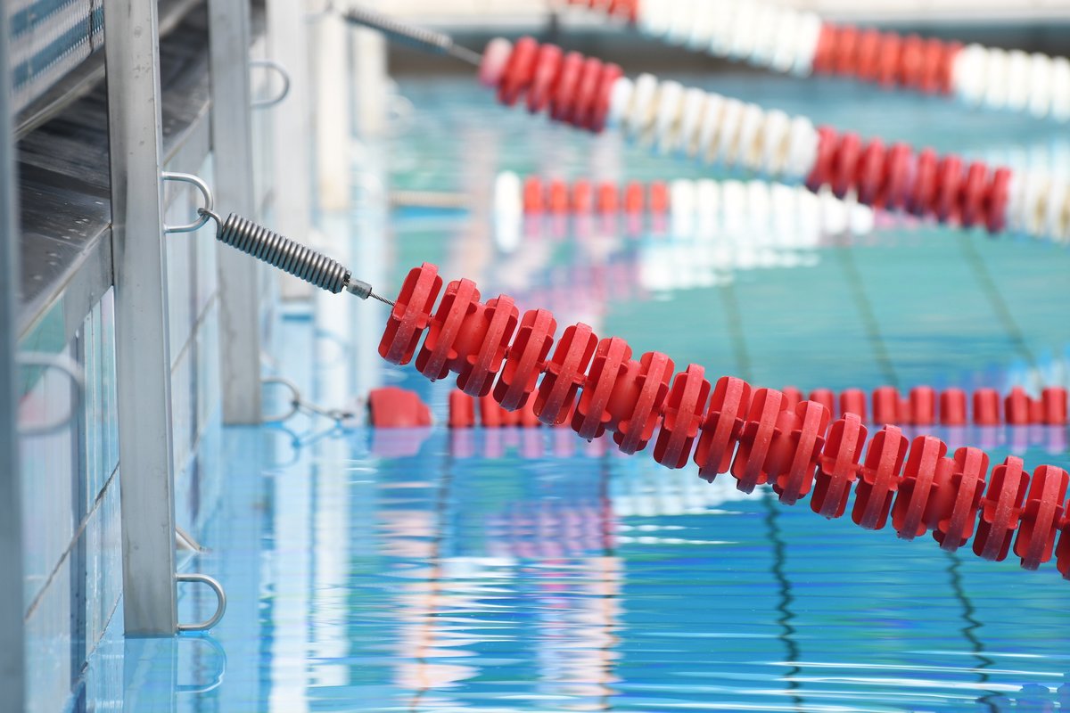 De 35e UT-Triathlon zal op 27 september 2020 plaatsvinden in een aangepast format. Het programma zal beperkt worden tot een supersprint. Inschrijving opent op woensdag 1 juli. Wees er snel bij want er is maar plek voor 480 atleten! - Lees meer op: uttriathlon.nl/2020/06/21/aan… #UTT20