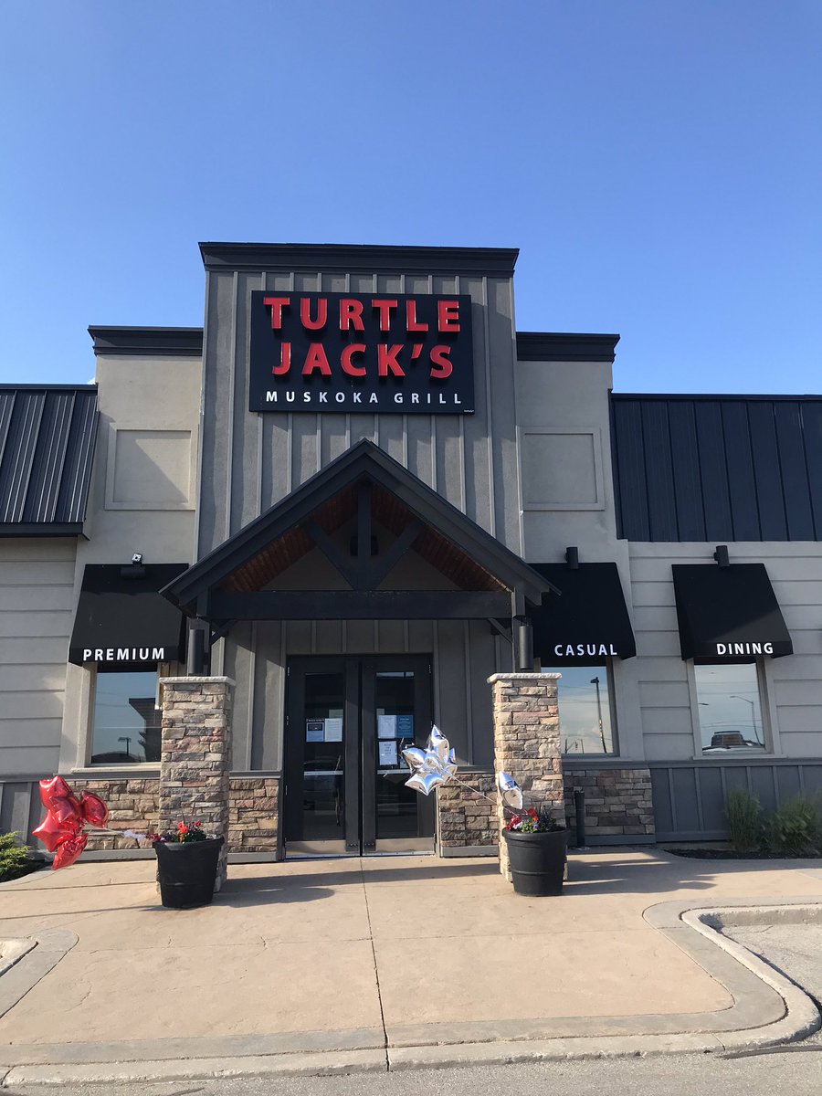 TurtleJacksUC's tweet photo. Special thanks goes out to everyone that joined us for the reopening of our patio this past weekend! 
To place a takeout order or to make a reservation please call us at 905-662-3120! 

#Hamiltoneats #stoneycreek #binbrook #turtlejacks #doordash #hamont #hamiltonpatio https://t.co/EJRlX7QIbk