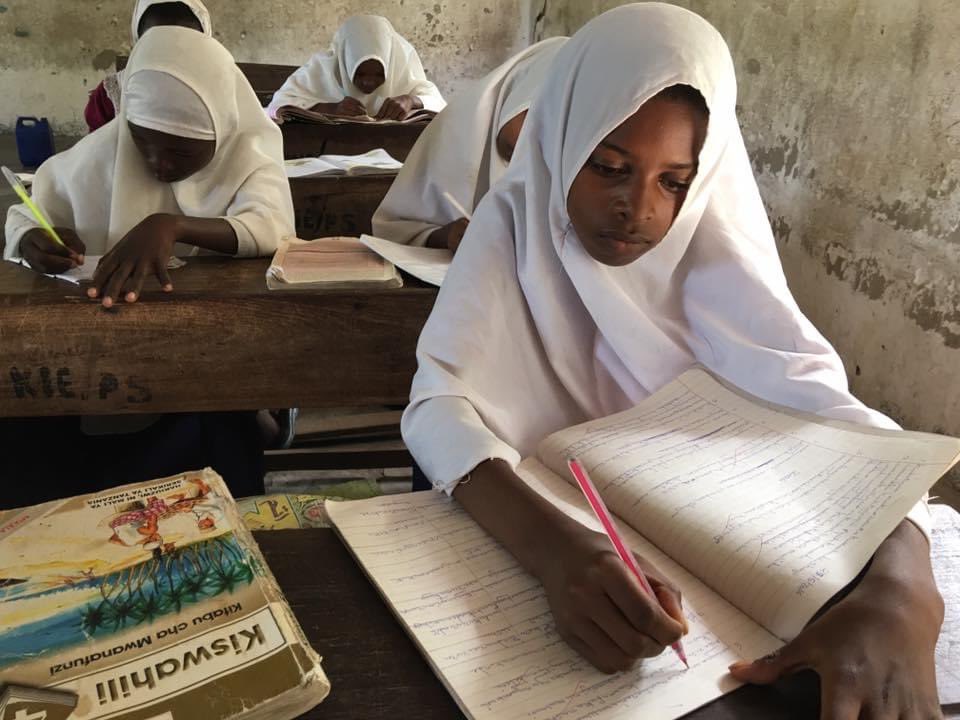MSUTV's tweet image. Mafia Island, Tanzania
Girls, learning. Hard to fathom those two words can be so divisive, in so many places. 
But, in this place, it’s unifying, encouraging, emboldening. 
 #africa  #girls #education #global #malalayousafzai #Malala