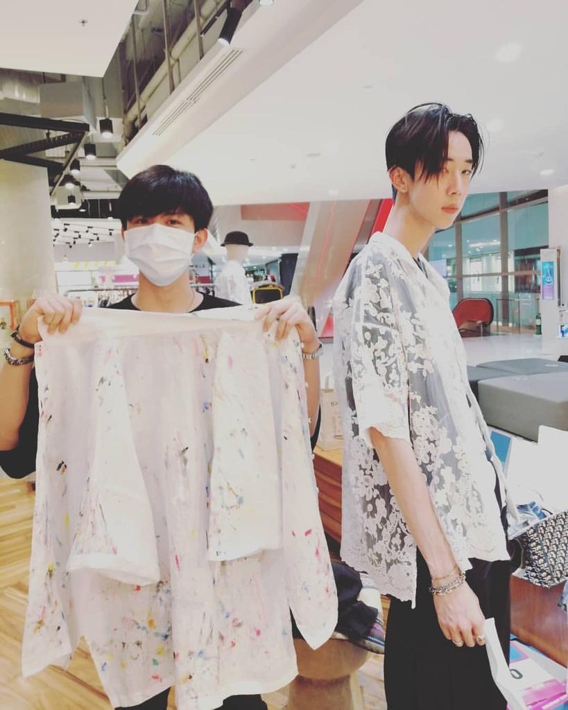 Kamonch18686617's tweet image. ก็คือเสื้อที่ไปซื้อวันนั้นอ่ะ ซื้อจริง ใส่จริง ไม่สลับโพ
#saveG