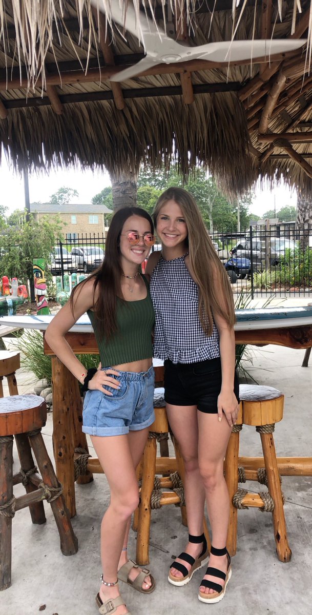 ReeseCricchio's tweet photo. happy 20th bday kt!!!! i know it’s not a 3 page essay but hope today is the best ever🤍🤍🤍 love you so much https://t.co/j2mWhuOkCl