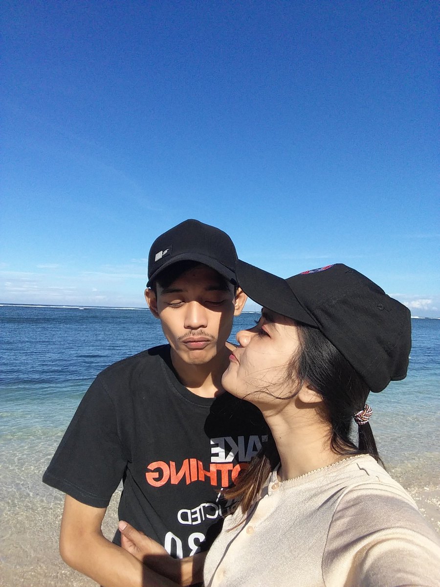 cahyaatri's tweet photo. I might not be a perfect woman, but that’s okay. Because I found the perfect partner in you.♡ https://t.co/xmVfKnvXIt