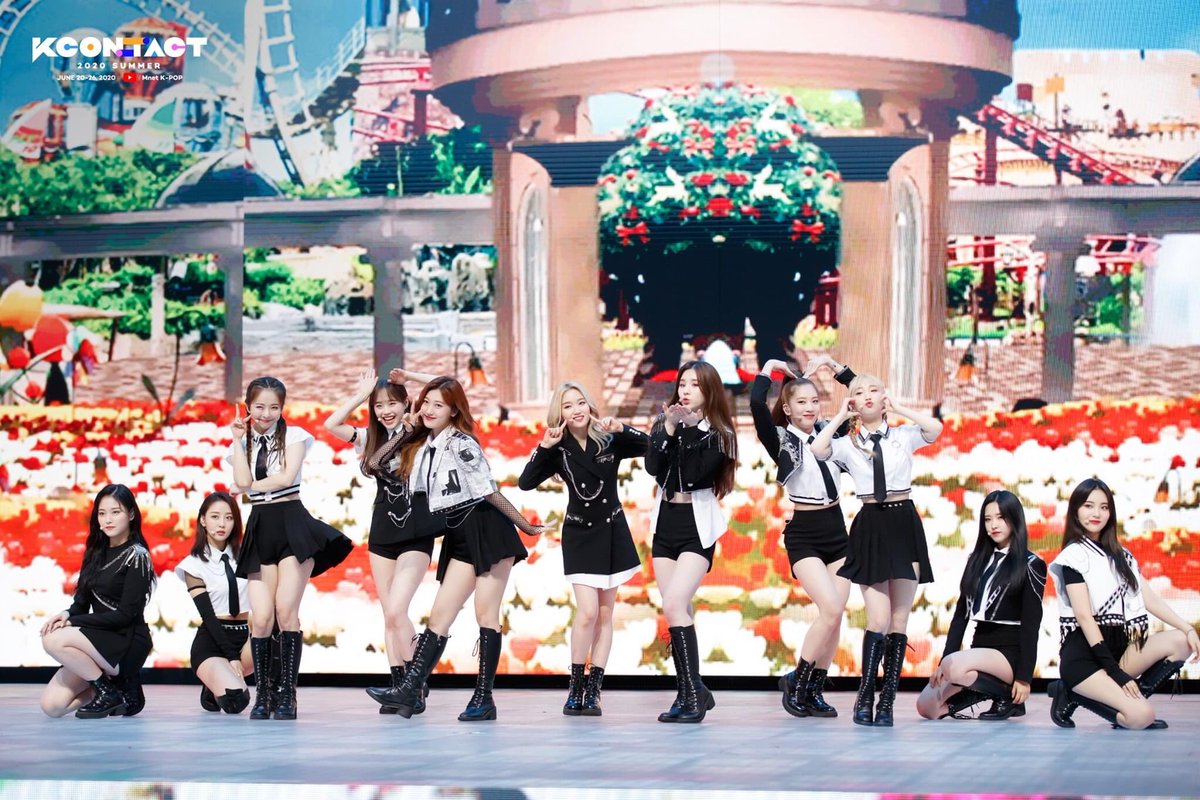 store_yehet's tweet photo. KCON:TACT 2020 SUMMER DAY1 - LOONA
#LOONA #KCONTACT #KCON #KCON2020 #KCONTACTDay1 https://t.co/ouRuhGUnsY