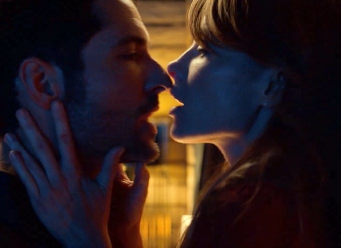 sharon_varano's tweet photo. It was from Delena's time that I hadn't felt such strong emotions. A ship that has built slowly over time. I fell in love slowly with you. 🖤 #LuciferSeason5 #LuciferNetflix #Deckerstar https://t.co/StisQOoo9o