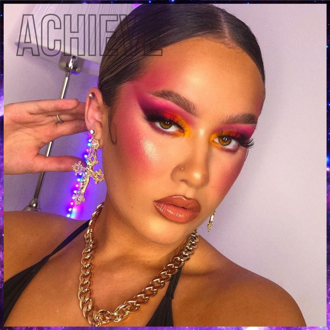 bperfectcosm's tweet photo. Have you entered our #bperfectpride challenge yet?! 📸 makeupbyholllyyy is giving us some SERIOUS inspo with this look created using Carnival XL Pro and Universal Lashes in style ACHIEVE ✌🏼
Shop now 👉🏼 https://t.co/CAw7QAfFRk https://t.co/Npn5pv8otm
